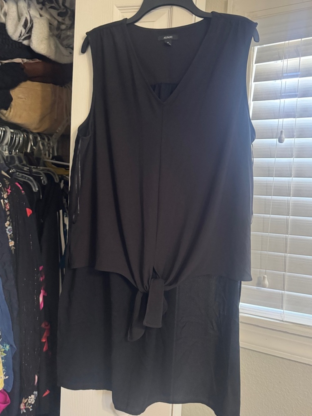 Alfani Black Sleeveless Tie-Front Dress with V-Neck